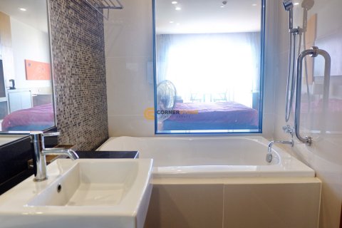 Condo sur Jomtien Beach, Pattaya, Thaïlande, 1 chambre № 177840 - photo 8