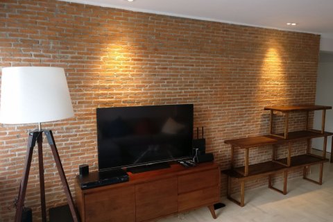 Condominio de 2 dormitorios en Watthana, Bangkok, Tailandia № 74408 - foto 5