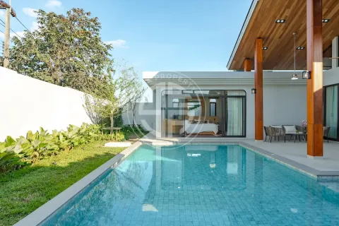 Chalet de 3 dormitorios en Phuket, Tailandia № 190796 - foto 11
