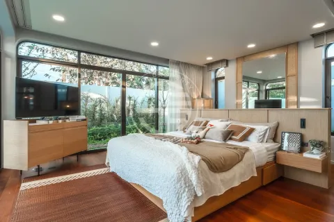 Chalet de 3 dormitorios en Phuket, Tailandia № 190796 - foto 7