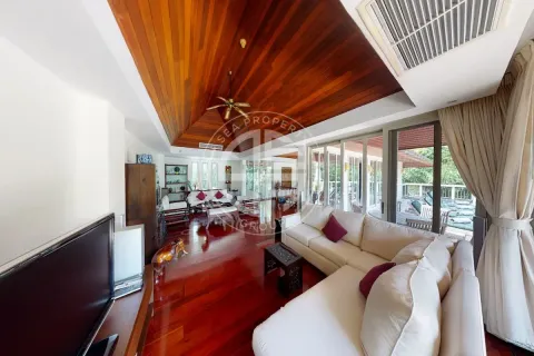 Chalet de 3 dormitorios en Kata, Tailandia № 190797 - foto 5