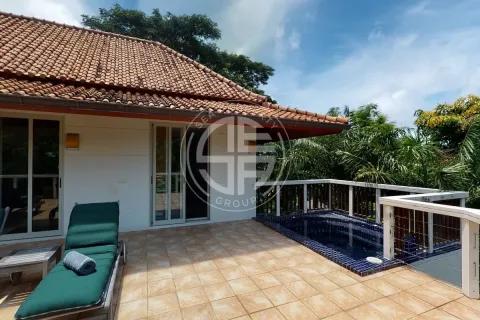 Chalet de 3 dormitorios en Kata, Tailandia № 190797 - foto 12