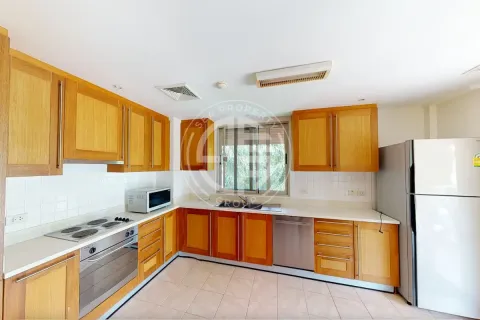 Chalet de 3 dormitorios en Kata, Tailandia № 190797 - foto 4