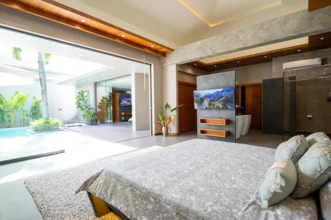 Chalet de 3 dormitorios en Phuket, Tailandia № 190798 - foto 14