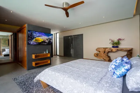 Chalet de 3 dormitorios en Phuket, Tailandia № 190798 - foto 17
