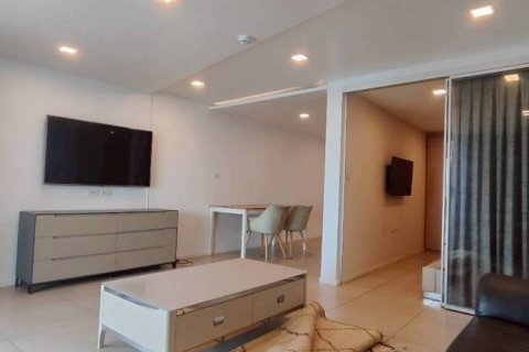 Condominio de 2 dormitorios en Sattahip, Tailandia № 156786 - foto 2