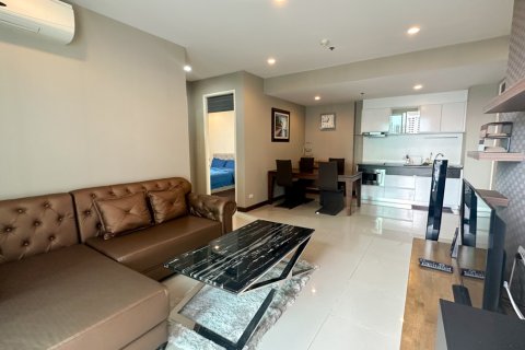 Condominio de 2 dormitorios en Watthana, Bangkok, Tailandia № 200895 - foto 11