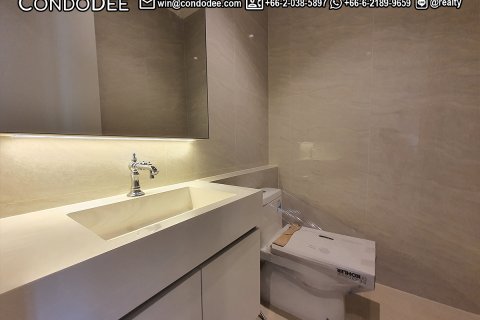 Condo à Bangkok, Thaïlande, 2 chambres № 200858 - photo 20