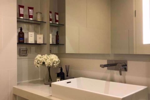 Condominio de 1 dormitorio en Sathon, Bangkok, Tailandia № 48136 - foto 8