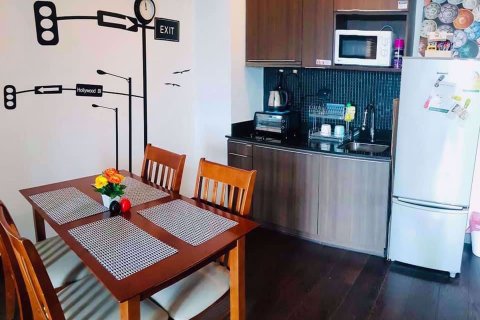 Condominio de 1 dormitorio en Ratchathewi, Bangkok, Tailandia № 48133 - foto 3