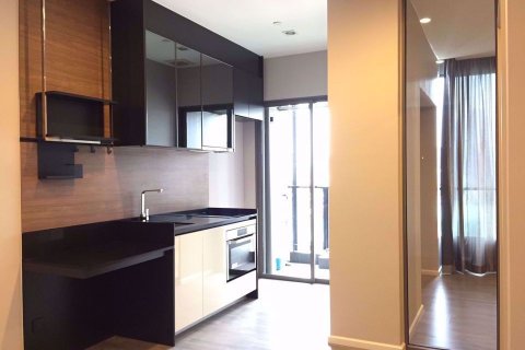 Condominio de 1 dormitorio en Sathon, Bangkok, Tailandia № 48132