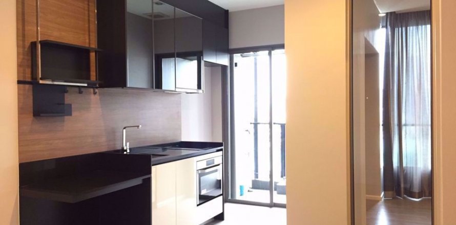 Condominio de 1 dormitorio en Sathon, Bangkok, Tailandia № 48132
