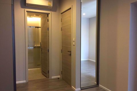 Condominio de 1 dormitorio en Sathon, Bangkok, Tailandia № 48132 - foto 3