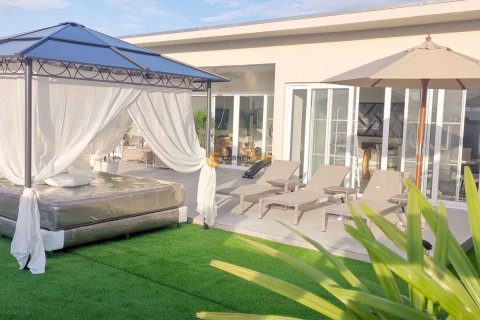 Estudio en Pattaya, Tailandia № 144230