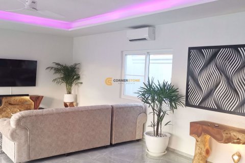 Estudio en Pattaya, Tailandia № 144230 - foto 14