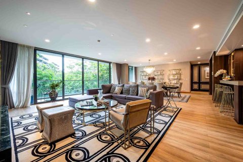 Condo in Bangkok, Thailand, 4 bedrooms № 180843