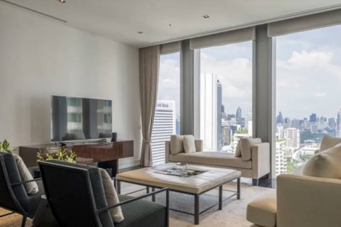 Condo in Bangkok, Thailand, 3 bedrooms № 180845