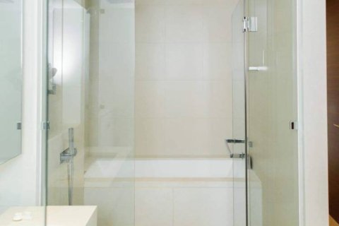Condominio de 2 dormitorios en Bangkok, Tailandia № 180847 - foto 17