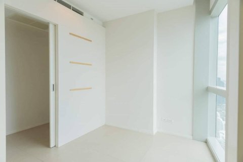 Condominio de 2 dormitorios en Bangkok, Tailandia № 180847 - foto 18