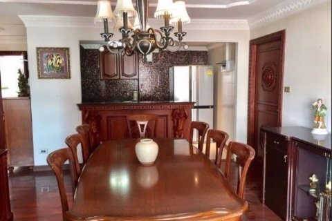 Eigentumswohnung in Pathum Wan, Bangkok, Thailand, 2 Schlafzimmer № 67399 - Foto 2