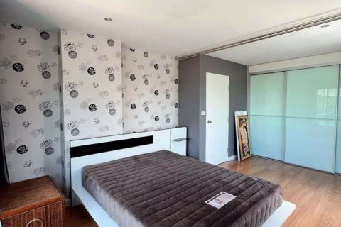 Condo in Watthana, Bangkok, Thailand, 1 bedroom № 67402 - photo 14