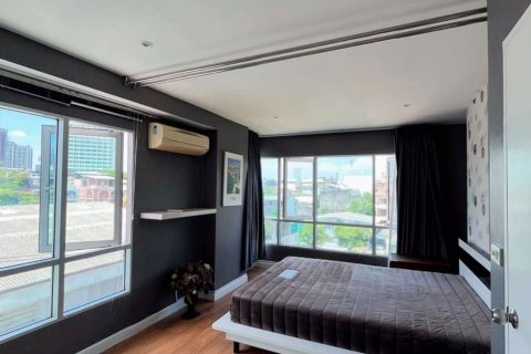 Condo in Watthana, Bangkok, Thailand, 1 bedroom № 67402 - photo 15