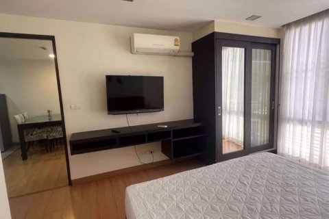 Condominio de 1 dormitorio en Watthana, Bangkok, Tailandia № 67398 - foto 4