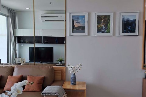 Condominio de 1 dormitorio en Watthana, Bangkok, Tailandia № 67400 - foto 2