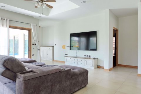Estudio en Bang Lamung, Tailandia № 155275 - foto 8
