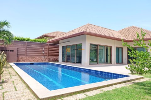 Estudio en Bang Lamung, Tailandia № 155275 - foto 2