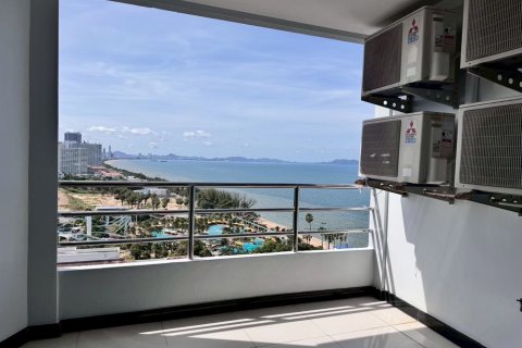 Apartamento de 3 habitaciones en Pattaya, Tailandia № 150944 - foto 11