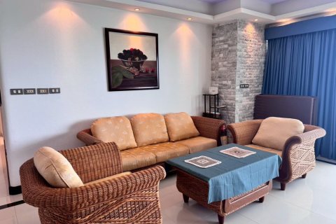 Apartamento de 3 habitaciones en Pattaya, Tailandia № 150944 - foto 6