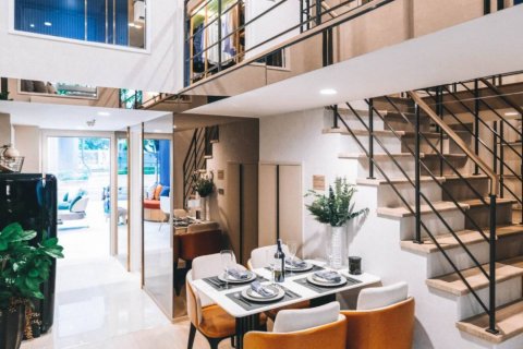 Condo in Bangkok, Thailand, 2 bedrooms № 144422 - photo 8
