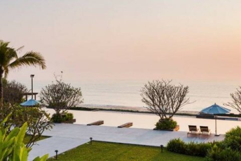 Condominio de 2 dormitorios en Cha-am, Tailandia № 144426 - foto 4
