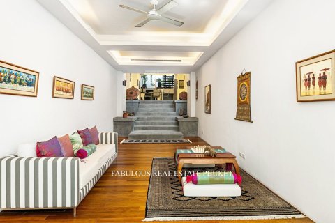 Villa in Bang Tao, Thailand 5 Schlafzimmer № 179664 - Foto 3