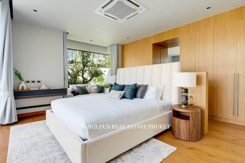 Chalet de 4 dormitorios en Bang Tao, Tailandia № 179663 - foto 6