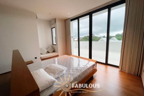 Chalet de 3 dormitorios en Chalong, Tailandia № 179662 - foto 16