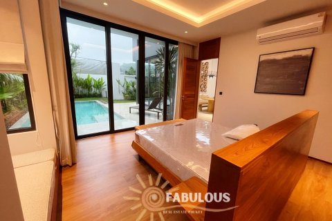 Chalet de 3 dormitorios en Chalong, Tailandia № 179662 - foto 10