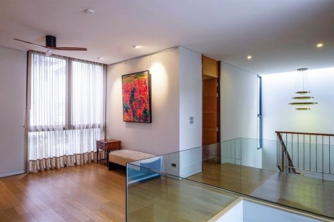 Condominio de 2 dormitorios en Bangkok, Tailandia № 143422 - foto 12