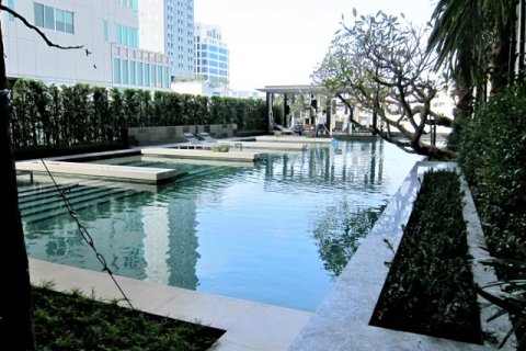 Condominio de 2 dormitorios en Bangkok, Tailandia № 143422 - foto 13