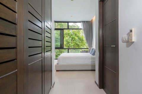Casa de 3 dormitorios en Nai Harn Beach, Tailandia № 74238 - foto 9