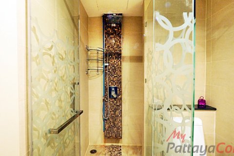 Estudio en el condominio en Bang Lamung, Tailandia № 205283 - foto 8