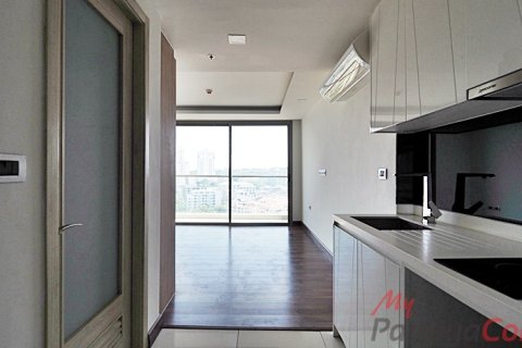 Estudio en el condominio en Bang Lamung, Tailandia № 205284 - foto 2