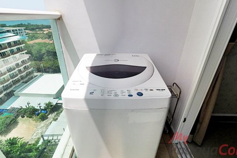 Estudio en el condominio en Bang Lamung, Tailandia № 205287 - foto 9