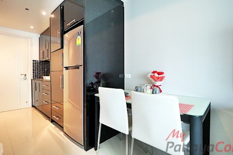 Estudio en el condominio en Bang Lamung, Tailandia № 205282 - foto 3