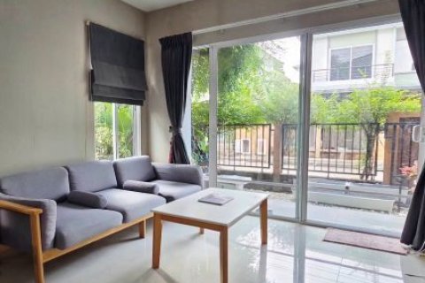 Casa de 3 dormitorios en Pak Kret, Tailandia № 169014 - foto 4