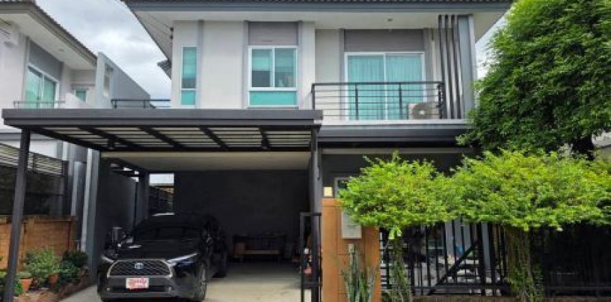 Casa de 3 dormitorios en Pak Kret, Tailandia № 169014