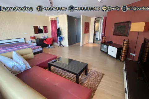 Condo in Watthana, Bangkok, Thailand, 2 bedrooms № 200603 - photo 2