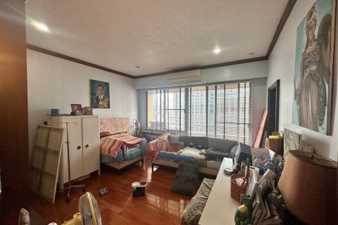 Condominio de 3 dormitorios en Bangkok, Tailandia № 70954 - foto 16