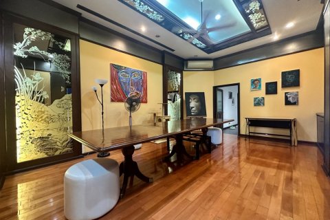 Condominio de 3 dormitorios en Bangkok, Tailandia № 70954 - foto 9